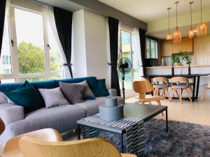 Santubong Suites B Just Like Home Damai