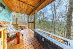 Two Bedroom House room in Pine Cone Ridge