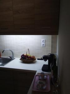 Sylvia s Apartments