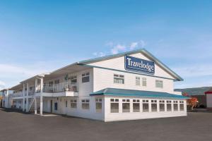 Travelodge by Wyndham Salmon Arm BC