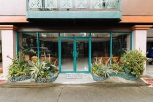 RedDoorz at Moonwalk Paranaque