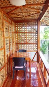 MJ Room Rental Mahogany