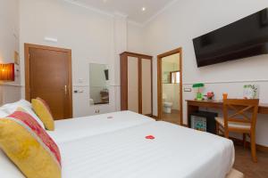 Superior Double or Twin Room room in Hotel Milton Roma