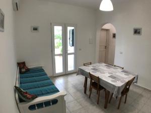 WHITE POOL 5P Matino - Gallipoli