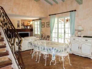 Villa Domaine Port dAlon by Interhome