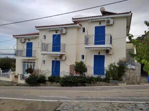 Evgenia Rooms Agistri Greece