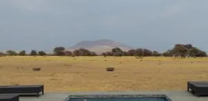 Kareefontein 9 Bedroom Lodge IKH1 - Rankinʼs Pass