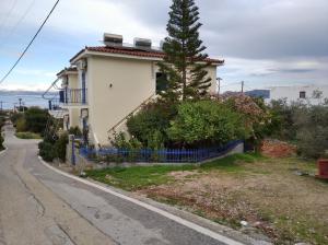 Evgenia Rooms Agistri Greece