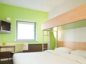 Hotels ibis budget Tarbes : photos des chambres