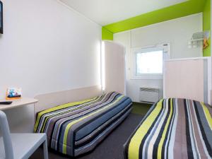 Hotels hotelF1 Le Luc le Cannet des Maures : photos des chambres