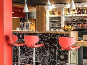 Hotels Ibis Saint-Genis-Pouilly Geneve : photos des chambres