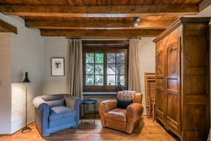 Casa Es Pletieus by Totiaran