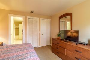 Apartment with Balcony room in Massanuttens Shenandoah Villas by TripForth