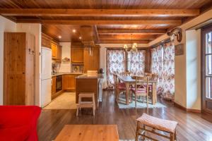 Pastorets by Totiaran