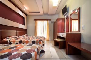Standard Studio room in Canadian Hotel