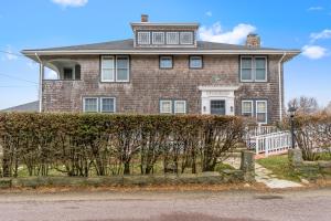 Andrews Point Ocean Home