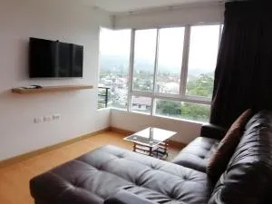 尼萨高级公寓2 - 卡图