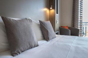 Hotels Hotel Les Mesanges : photos des chambres