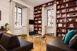 Piazza del Popolo Boutique Home