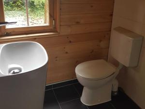 Blockhaus Canow mit Fahrrädern