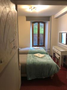 B&B / Chambres d'hotes Les Sorbiers : photos des chambres