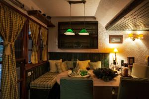 Dandy Villas Agoriani - Chalet Ivoni - Fireplace
