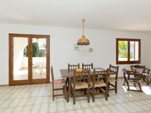 Apartment in Mont-roig near Sea Beach