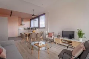 Mountain Suite - Seynod