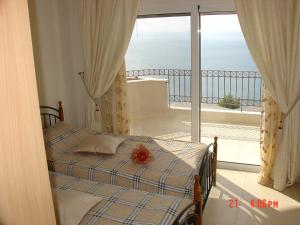 Verga first floor apartment