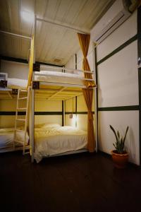 Barn Laos Hostel