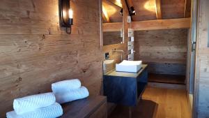 Chalets Chalet l'Ardoisiere : photos des chambres