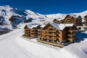 Appartements ODYSSEE ERJ01 Appartement avec terrasse et acces aux pistes : photos des chambres