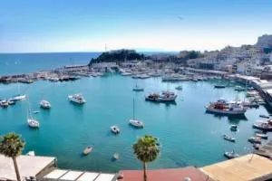 GRAND BLUE SUITE DI GIORGIO 10min from Piraeus port - 比雷埃夫斯