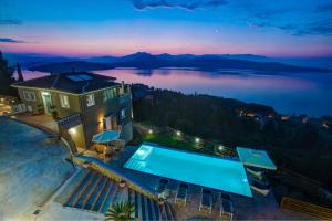 Lygia Villa Sleeps 6 Pool Air Con WiFi Lefkada Greece