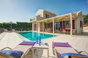 Fiskardo Villa Sleeps 4 Pool Air Con WiFi Kefalloniá Greece