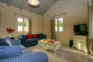 Fiskardo Villa Sleeps 4 Pool Air Con WiFi Kefalloniá Greece