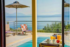 Fiskardo Villa Sleeps 4 Pool Air Con WiFi Kefalloniá Greece