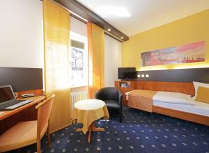 Standard Single Room room in Park Hotel Post