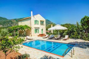 Perachori Villa Sleeps 6 Pool Air Con WiFi Ithaka Greece