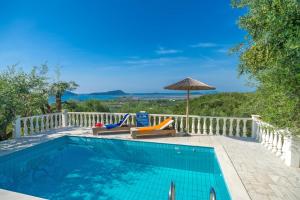 Gialova Villa Sleeps 2 Pool Air Con WiFi Messinia Greece