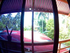 Casa de Viajeros AC room 2nd flr 600mbps spacious 5 minutes to the beach