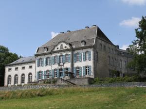 Marchin Castle with Sauna