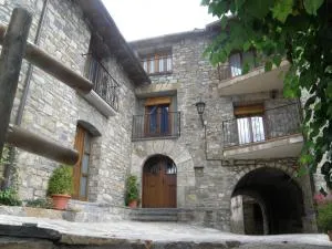 Casa Cosculluela - Fuendecampo