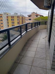 Apartamento Leonardo da Vinci-Praia do Forte-03 Quartos-Cabo Frio