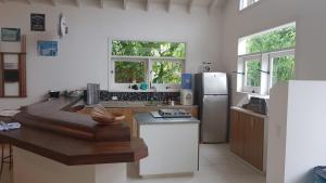 LINDA CASA ALTO PADRÃO - UBATUBA SP