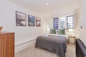 Oxfordshire Living - The Churchill Apartment - Woodstock