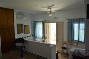 Agnanti studios - sikinos Sikinos Greece
