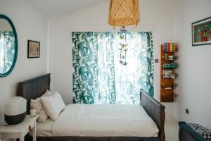 Island Home Seaside Villa