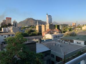 Depto. Excelente vista al Cerro San Cristobal !!