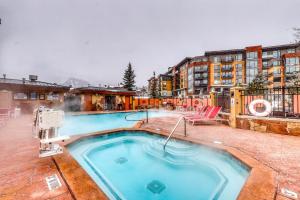 Studio room in Sundial Lodge